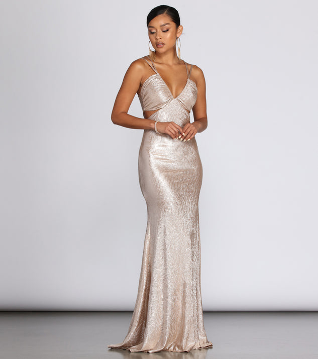 Rose Marie Metallic Formal Dress creates the perfect summer wedding guest dress or cocktail party dresss with stylish details in the latest trends for 2023!