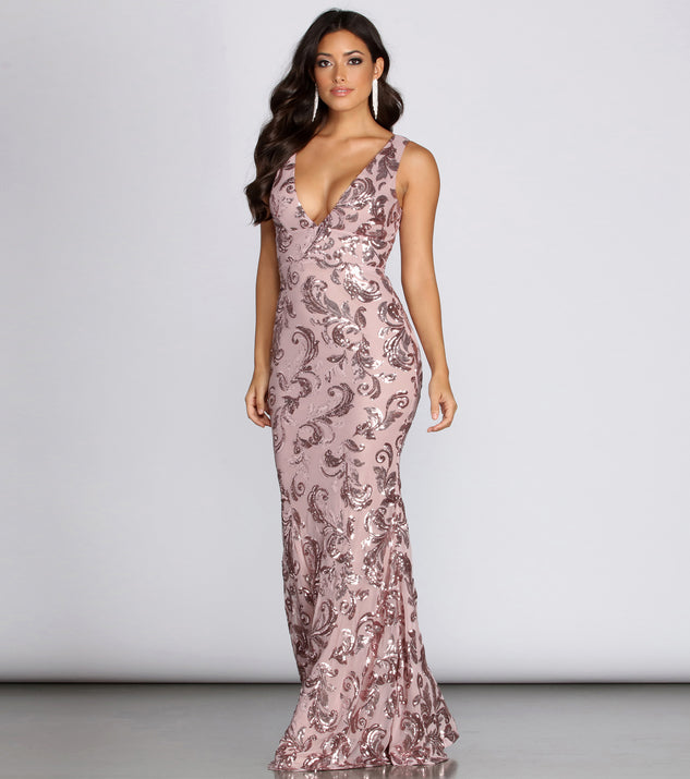 Paisley Formal Sequin Leaf Dress creates the perfect summer wedding guest dress or cocktail party dresss with stylish details in the latest trends for 2023!