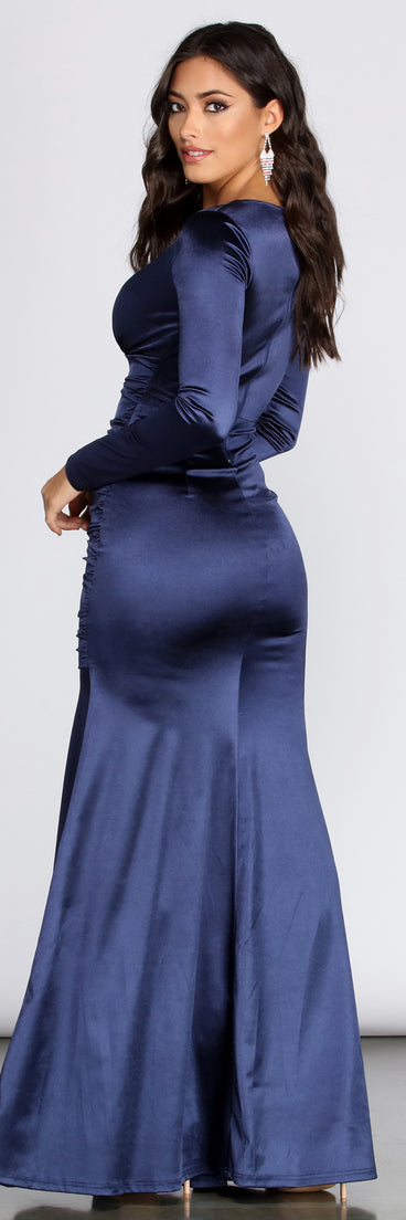 Katherine Formal Satin Ruched Dress creates the perfect summer wedding guest dress or cocktail party dresss with stylish details in the latest trends for 2023!