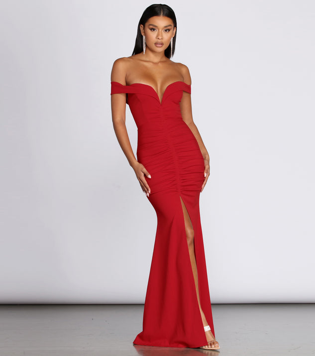 Camryn Sweetheart Long Gown creates the perfect summer wedding guest dress or cocktail party dresss with stylish details in the latest trends for 2023!