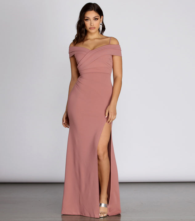 Lisa Marie Formal Pleated Crepe Dress creates the perfect summer wedding guest dress or cocktail party dresss with stylish details in the latest trends for 2023!