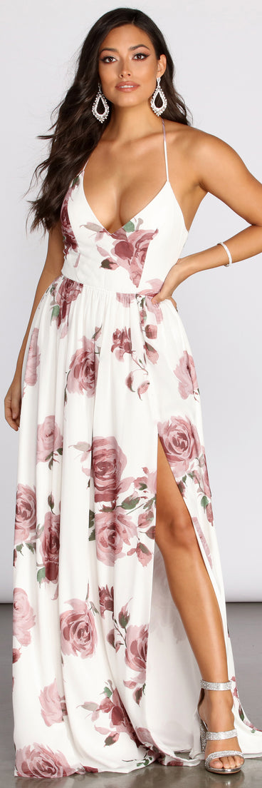 The Gal Lace Up Back Chiffon Floral A-Line Dress is a gorgeous pick as your 2023 prom dress or formal gown for wedding guest, spring bridesmaid, or army ball attire!