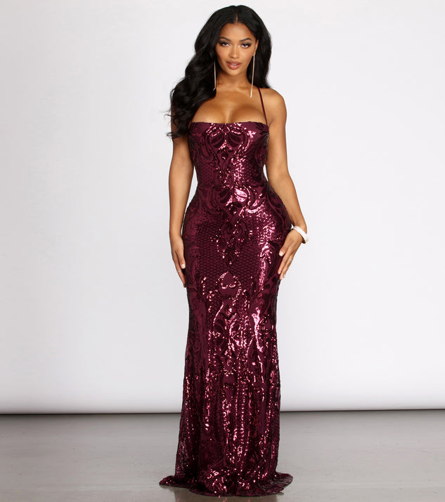 Taralynn Sequin Lace Up Evening Gown creates the perfect summer wedding guest dress or cocktail party dresss with stylish details in the latest trends for 2023!