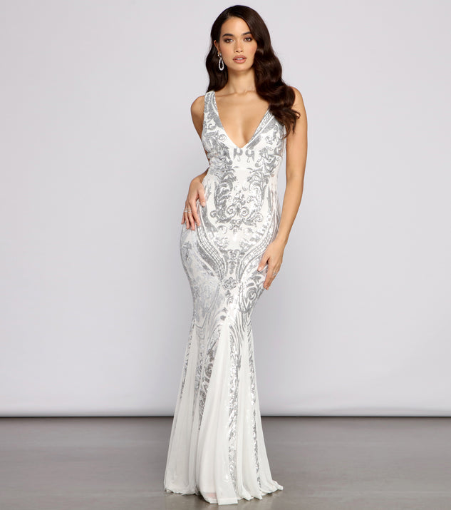The Danielle Sequin Mesh Mermaid Dress is a gorgeous pick as your 2023 prom dress or formal gown for wedding guest, spring bridesmaid, or army ball attire!