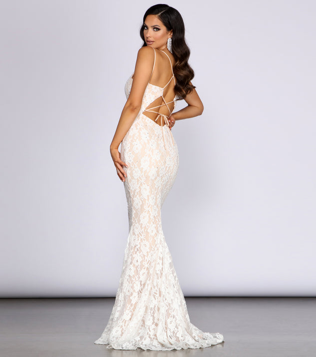 Amina Lace Up Back Mermaid Dress creates the perfect summer wedding guest dress or cocktail party dresss with stylish details in the latest trends for 2023!