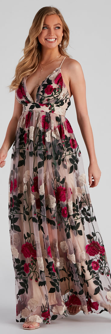 Charena Formal Embroidered Floral Tulle Dress creates the perfect summer wedding guest dress or cocktail party dresss with stylish details in the latest trends for 2023!