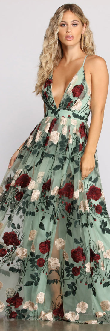 Charena Formal Embroidered Floral Tulle Dress creates the perfect summer wedding guest dress or cocktail party dresss with stylish details in the latest trends for 2023!
