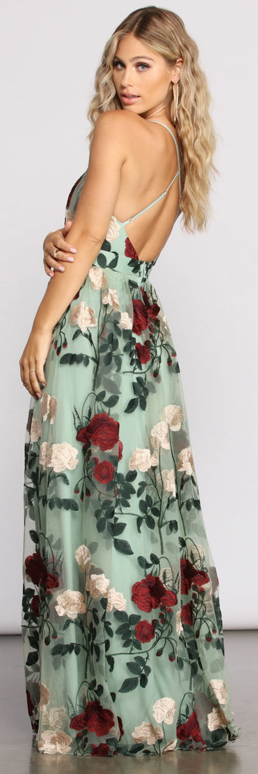 Charena Formal Embroidered Floral Tulle Dress creates the perfect summer wedding guest dress or cocktail party dresss with stylish details in the latest trends for 2023!