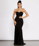 The Aspyn Strapless Sweetheart Mermaid Formal Dress is a gorgeous pick as your 2023 prom dress or formal gown for wedding guest, spring bridesmaid, or army ball attire!