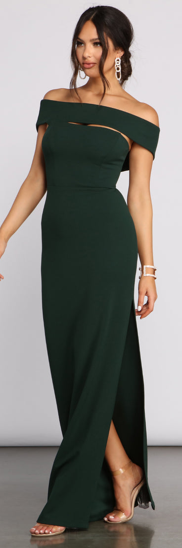 Rylee Formal Off the Shoulder Crepe Dress is a gorgeous pick as your 2023 prom dress or formal gown for wedding guest, spring bridesmaid, or army ball attire!