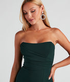 Kaia Strapless High Slit Formal Dress is the perfect prom dress pick with on-trend details to make the 2024 dance your most memorable event yet!