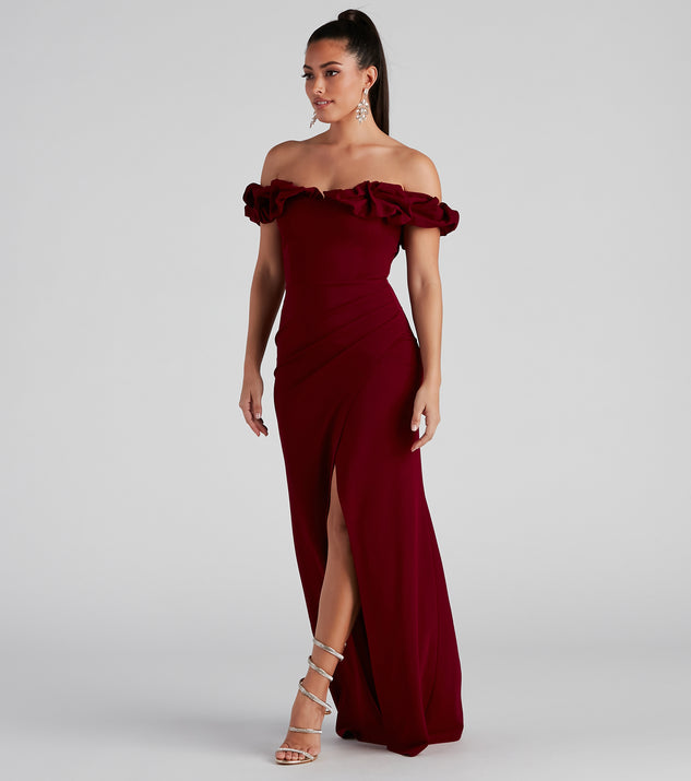 Leslie Off-The-Shoulder Mermaid Dress creates the perfect summer wedding guest dress or cocktail party dresss with stylish details in the latest trends for 2023!