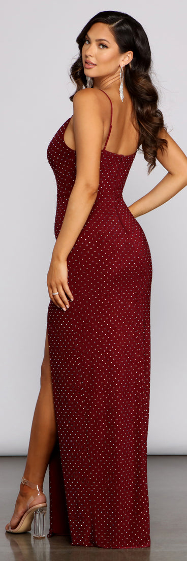 Allison High Slit Embellished Formal Dress creates the perfect summer wedding guest dress or cocktail party dresss with stylish details in the latest trends for 2023!