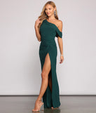 Kaleigh Off Shoulder Dress creates the perfect summer wedding guest dress or cocktail party dresss with stylish details in the latest trends for 2023!