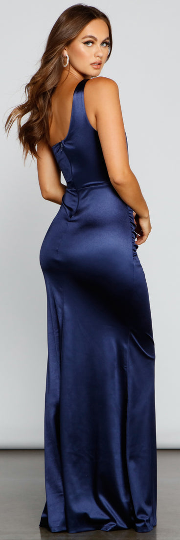 Verona Formal One Shoulder Ruched Dress creates the perfect summer wedding guest dress or cocktail party dresss with stylish details in the latest trends for 2023!