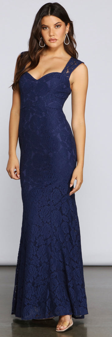 Caroline Lace Mermaid Dress creates the perfect summer wedding guest dress or cocktail party dresss with stylish details in the latest trends for 2023!