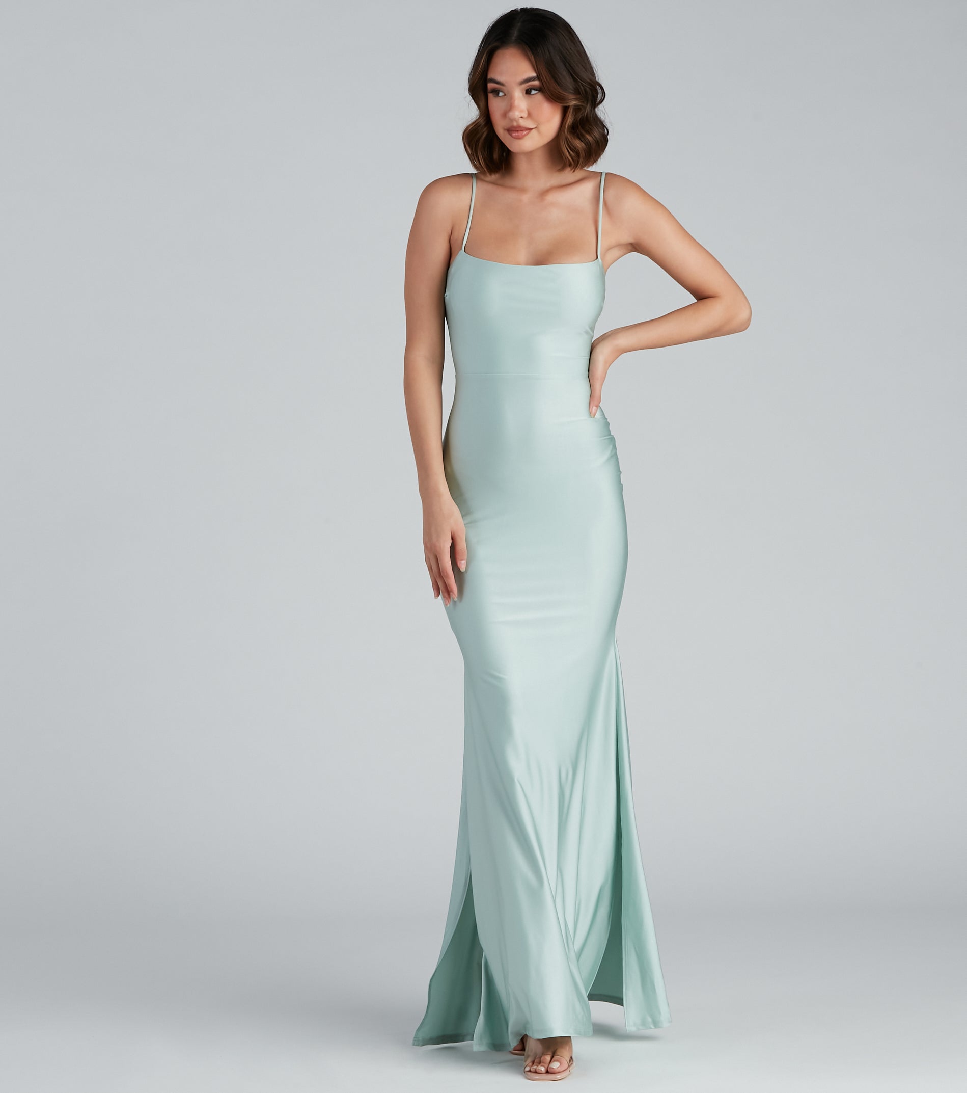 Zendaya Lace-Up Back Mermaid Formal Dress & Windsor