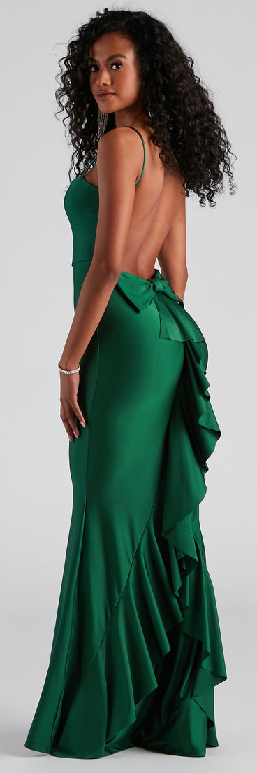 Meadow Formal Open Back Ruffled Dress creates the perfect summer wedding guest dress or cocktail party dresss with stylish details in the latest trends for 2023!