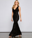 Amara Formal Scalloped Lace Mermaid Dress creates the perfect summer wedding guest dress or cocktail party dresss with stylish details in the latest trends for 2023!