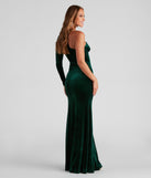Cheyenne Formal One-Shoulder Velvet Dress is the perfect prom dress pick with on-trend details to make the 2024 dance your most memorable event yet!