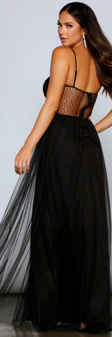 Zoya Mesh Tulle Bustier Dress is a gorgeous pick as your 2023 prom dress or formal gown for wedding guest, spring bridesmaid, or army ball attire!