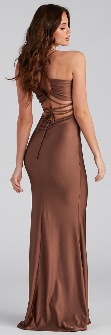 Gisel Formal X-Back Long Dress creates the perfect summer wedding guest dress or cocktail party dresss with stylish details in the latest trends for 2023!