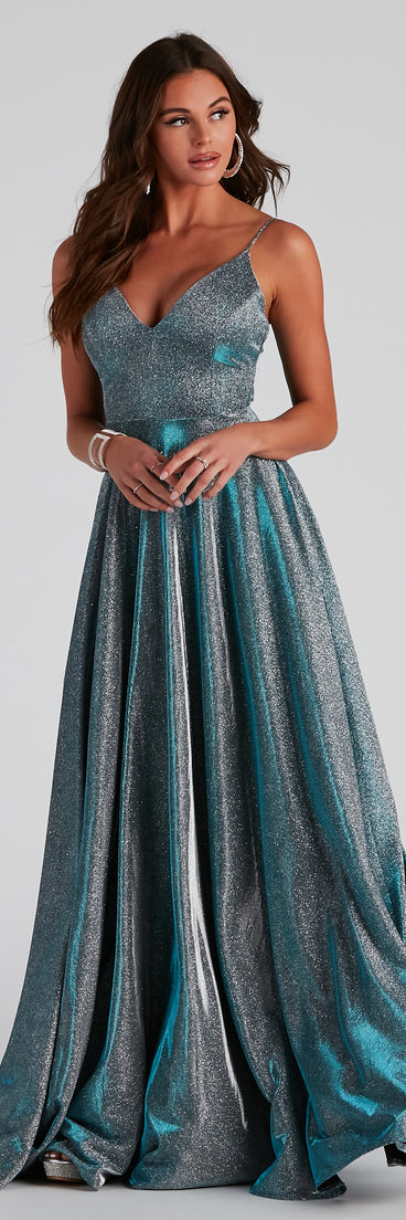 Soleil Formal Open Back Glitter Dress creates the perfect summer wedding guest dress or cocktail party dresss with stylish details in the latest trends for 2023!