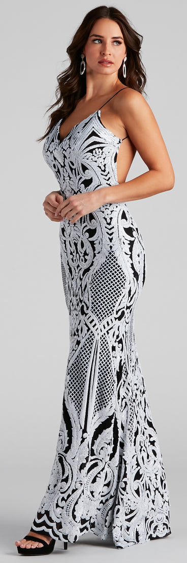 Lilian Formal Sequin Low Back Dress creates the perfect summer wedding guest dress or cocktail party dresss with stylish details in the latest trends for 2023!