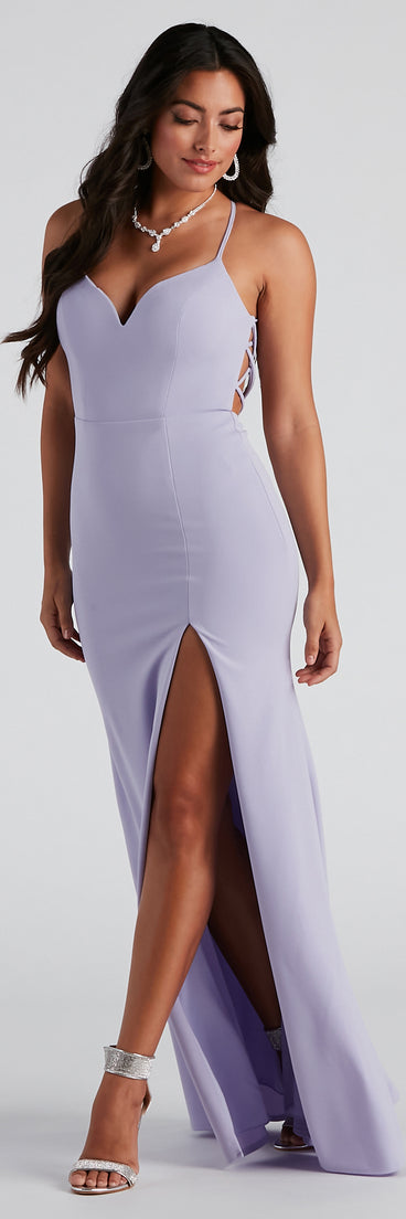 Cornelia Formal Crepe Strappy Dress creates the perfect summer wedding guest dress or cocktail party dresss with stylish details in the latest trends for 2023!