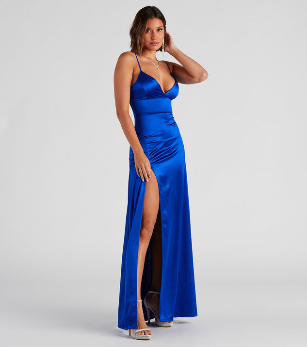 Carmen High-Slit Satin Formal Dress provides a stylish summer wedding guest dress, the perfect dress for graduation, or a cocktail party look in the latest trends for 2024!