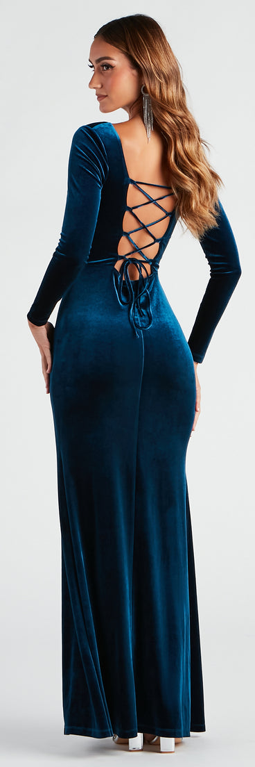 Adriana Formal Velvet Mermaid Dress creates the perfect summer wedding guest dress or cocktail party dresss with stylish details in the latest trends for 2023!