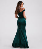 Georgina Formal Velvet Long Dress creates the perfect summer wedding guest dress or cocktail party dresss with stylish details in the latest trends for 2023!