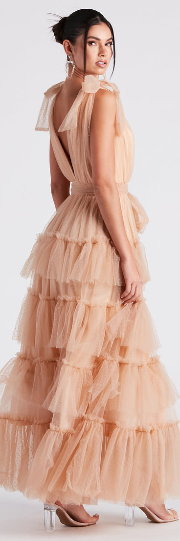 Mabelle Formal Tulle A-Line Dress creates the perfect summer wedding guest dress or cocktail party dresss with stylish details in the latest trends for 2023!
