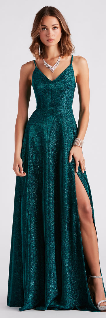 Mckenna Formal Glitter A-Line Dress is the perfect prom dress pick with on-trend details to make the 2024 dance your most memorable event yet!