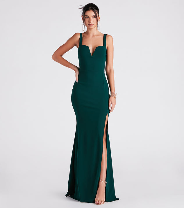 Rory Formal Crepe Mermaid Dress creates the perfect summer wedding guest dress or cocktail party dresss with stylish details in the latest trends for 2023!