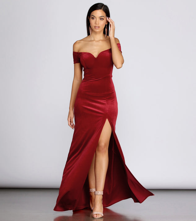 Shania Formal Velvet Sweetheart Dress