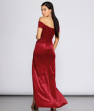 Shania Formal Velvet Sweetheart Dress is a stunning choice for a bridesmaid dress or maid of honor dress, and to feel beautiful at Prom 2023, spring weddings, formals, & military balls!