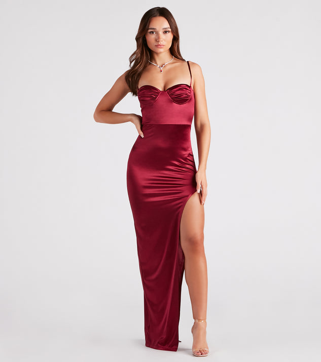 Beth Formal Satin Pleated Long Dress provides a stylish spring wedding guest dress, the perfect dress for graduation, or a cocktail party look in the latest trends for 2024!