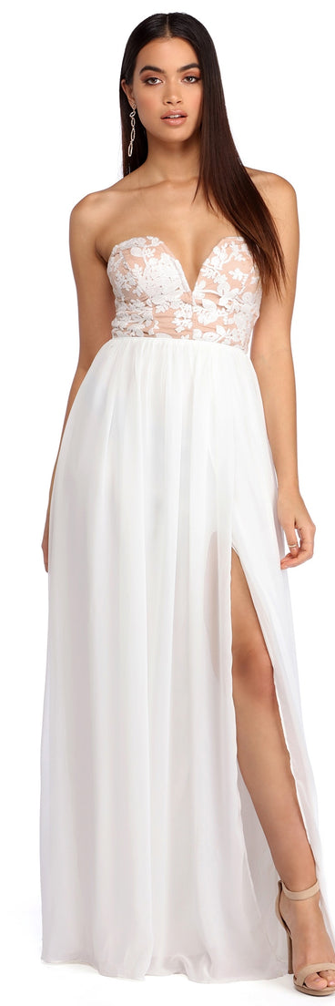 Melanie Elegance In Lace Dress is a stunning choice for a bridesmaid dress or maid of honor dress, and to feel beautiful at Prom 2023, spring weddings, formals, & military balls!