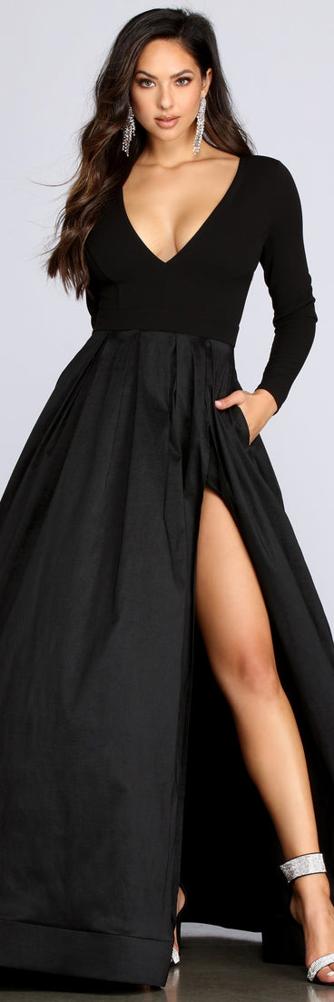 Rhonda High Slit Taffeta Dress creates the perfect summer wedding guest dress or cocktail party dresss with stylish details in the latest trends for 2023!