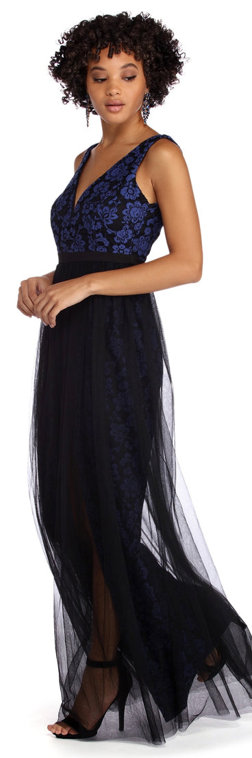 The Kaydence Formal Tulle And Lace Dress is a gorgeous pick as your 2023 prom dress or formal gown for wedding guest, spring bridesmaid, or army ball attire!
