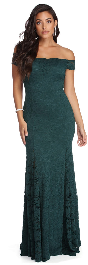 The Amy Formal Scalloped Lace Dress is a gorgeous pick as your 2023 prom dress or formal gown for wedding guest, spring bridesmaid, or army ball attire!