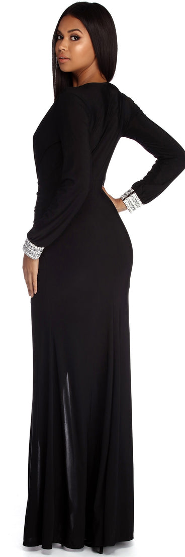 The Athena Formal Asymmetrical Pearl Dress is a gorgeous pick as your 2023 prom dress or formal gown for wedding guest, spring bridesmaid, or army ball attire!