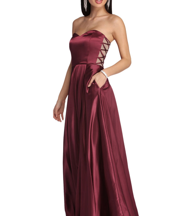 The Courtney Formal Satin Sleeveless Dress is a gorgeous pick as your 2023 prom dress or formal gown for wedding guest, spring bridesmaid, or army ball attire!