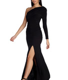 Maia Formal One Shoulder Dress creates the perfect summer wedding guest dress or cocktail party dresss with stylish details in the latest trends for 2023!