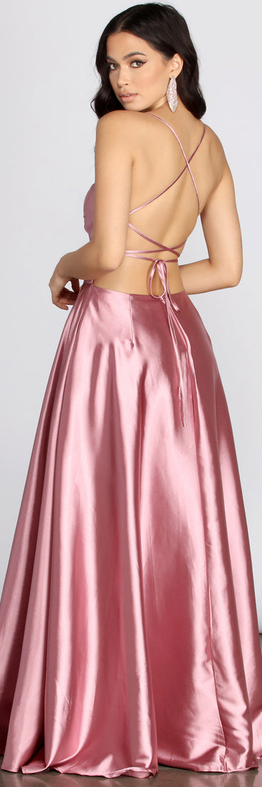 Anne Formal Lattice Satin Dress creates the perfect summer wedding guest dress or cocktail party dresss with stylish details in the latest trends for 2023!