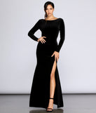 Everly Formal Velvet And Pearl Dress creates the perfect summer wedding guest dress or cocktail party dresss with stylish details in the latest trends for 2023!
