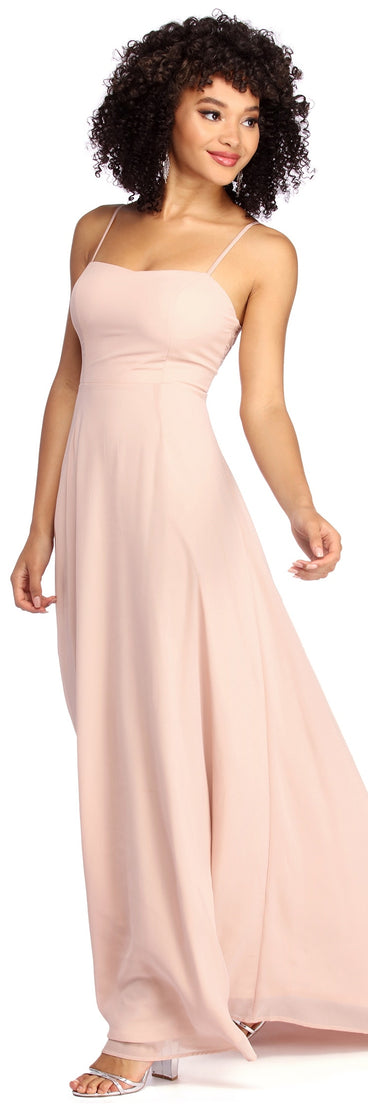 The Cynthia Formal Chiffon Sweetheart Dress is a gorgeous pick as your 2023 prom dress or formal gown for wedding guest, spring bridesmaid, or army ball attire!