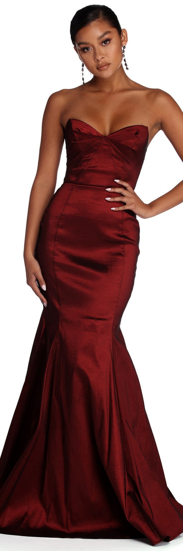 The Brielle Formal Taffeta Sweetheart Dress is a gorgeous pick as your 2023 prom dress or formal gown for wedding guest, spring bridesmaid, or army ball attire!