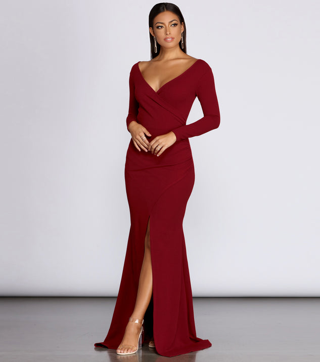 Eva Off The Shoulder Mermaid Dress creates the perfect summer wedding guest dress or cocktail party dresss with stylish details in the latest trends for 2023!